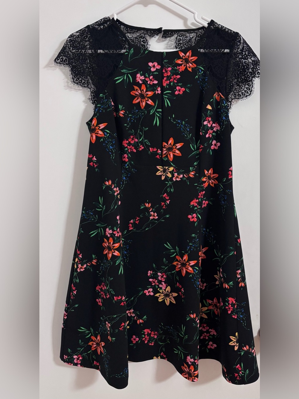 Kensie Size 10 Black Floral Fit & Flare Dress Lace Sleeves